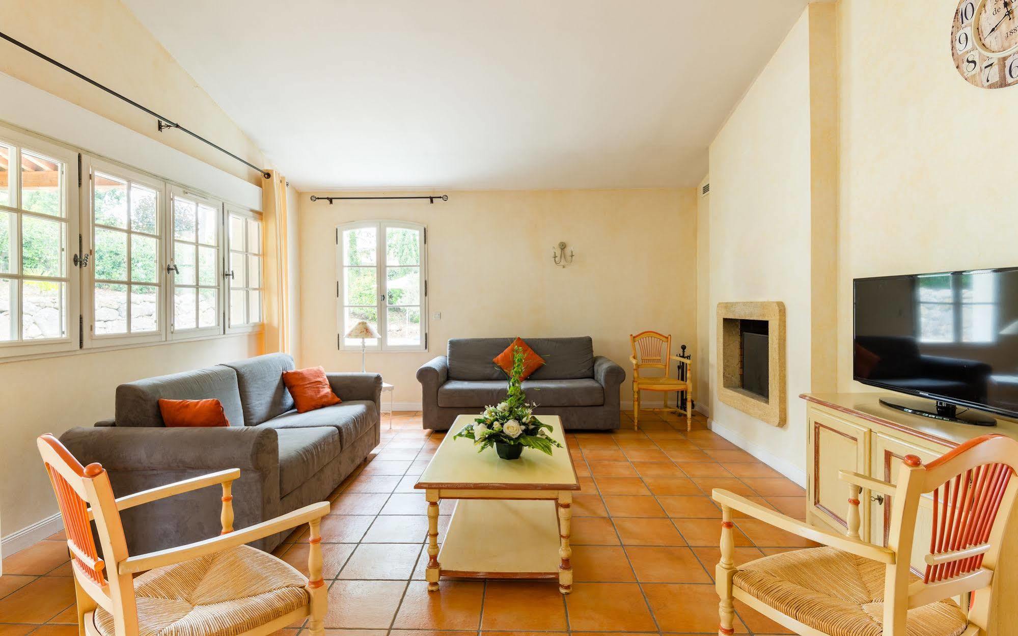 Lagrange Vacances Domaine De Fayence Esterno foto